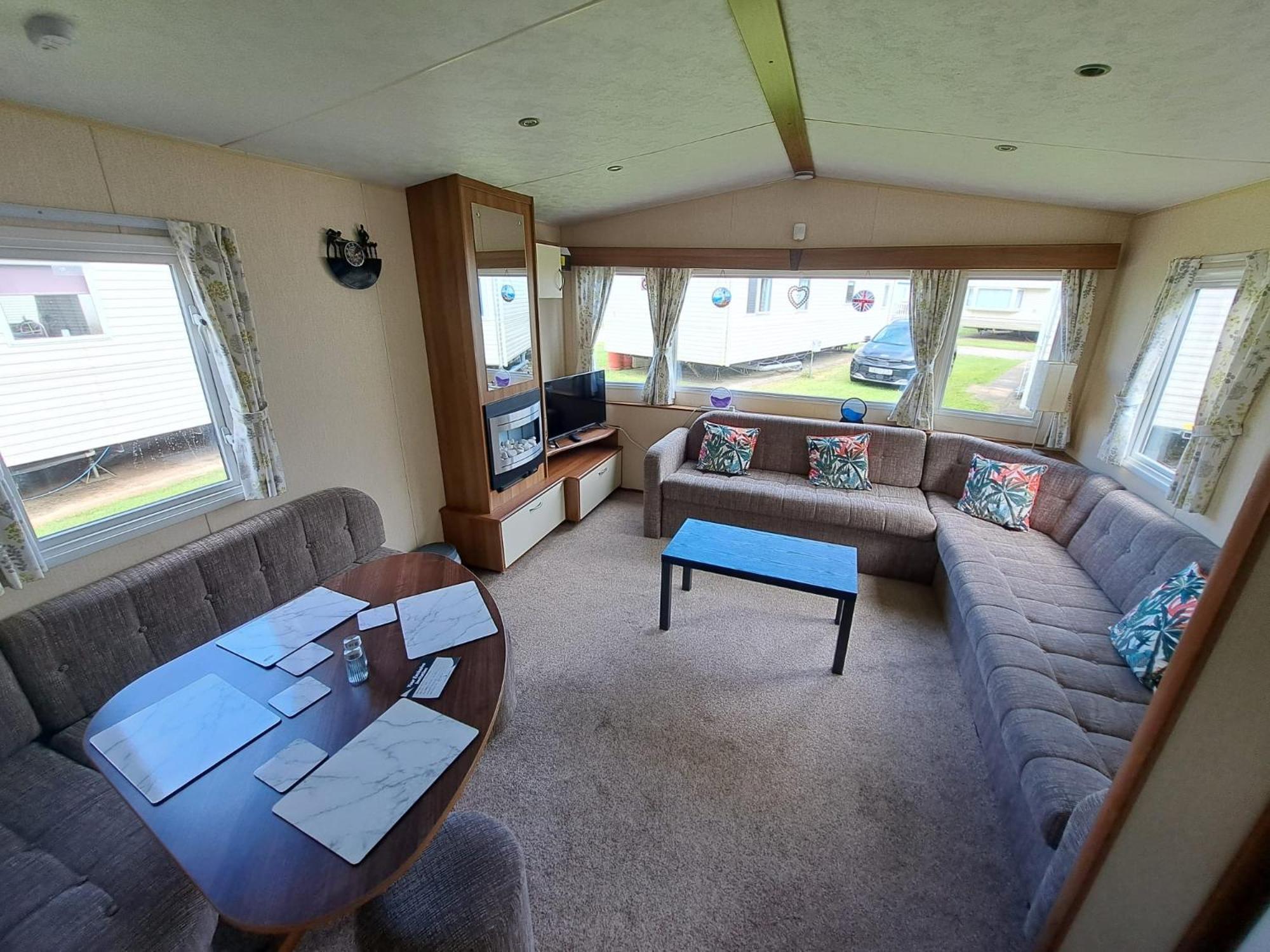 Caravan Waxholme ภายนอก รูปภาพ